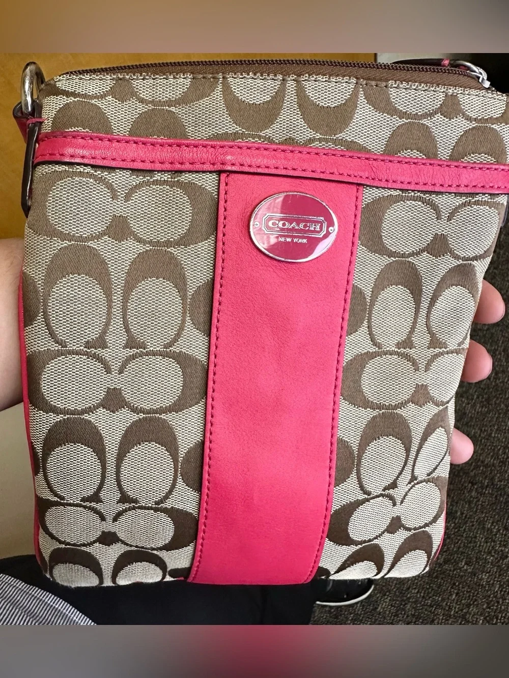Coach Signature Crossbody Bag Brown & Pink 🤎🩷